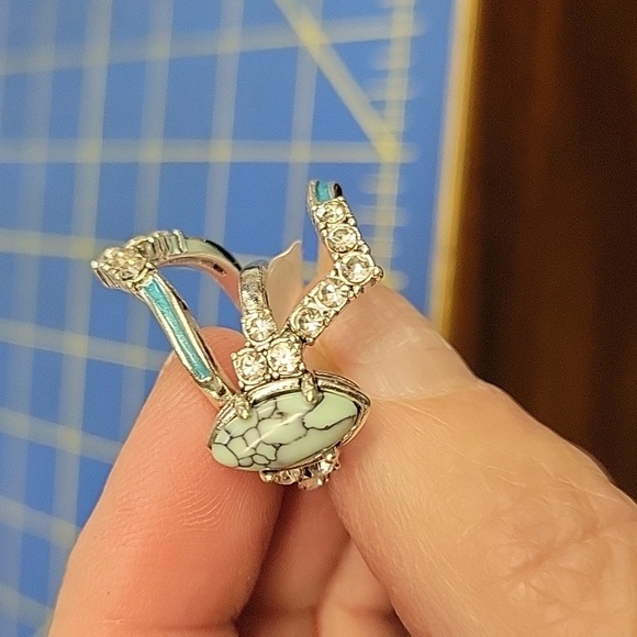 Turquoise Rhinestone 3 Piece Silver Tone Ring Set Size 6 - Picture 2 of 3